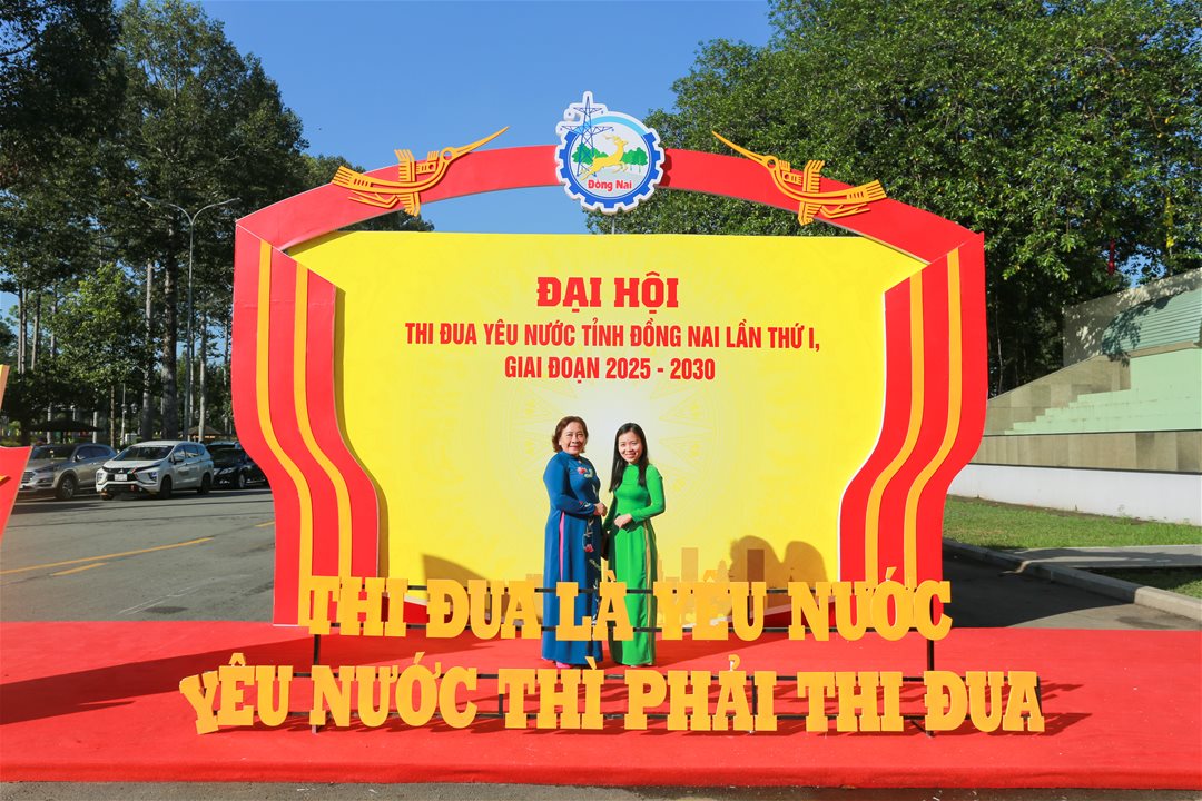 LHU vinh dự được khen thưởng tại Đại hội Thi đua yêu nước tỉnh Đồng Nai lần thứ I (2025–2030)