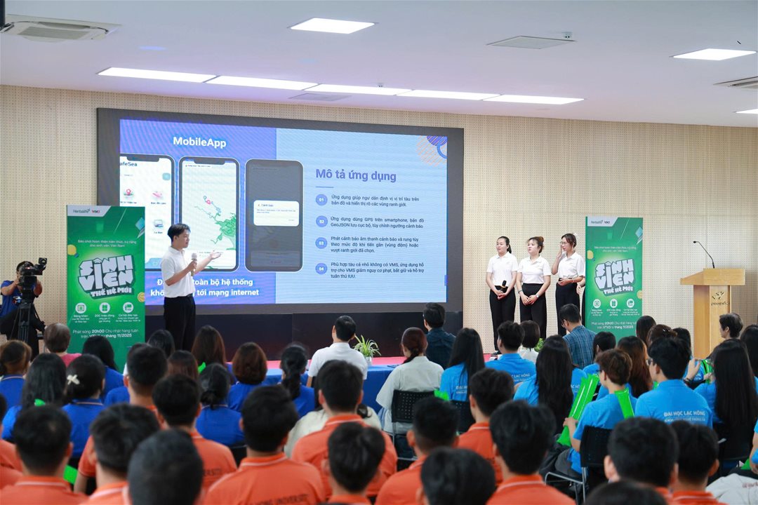 Sôi động không gian công nghệ tại LHU với “Sinh viên thế hệ mới 2025”